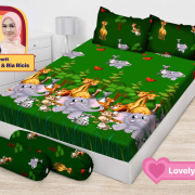 Sprei Emilia Lovely Animals Tinggi 25 cm
